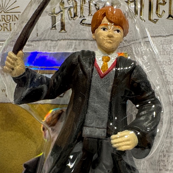 3 Harry Potter Wizarding World Mini Figure with Card Approximately 2inches tall - Picture 8 of 8